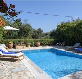 3 bedroom villa with pool and sea views in Barbati, Corfu, sleeps 8